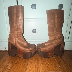 Vintage & Rare! Steve Madden Tan and Brown patchwork Leather Boots